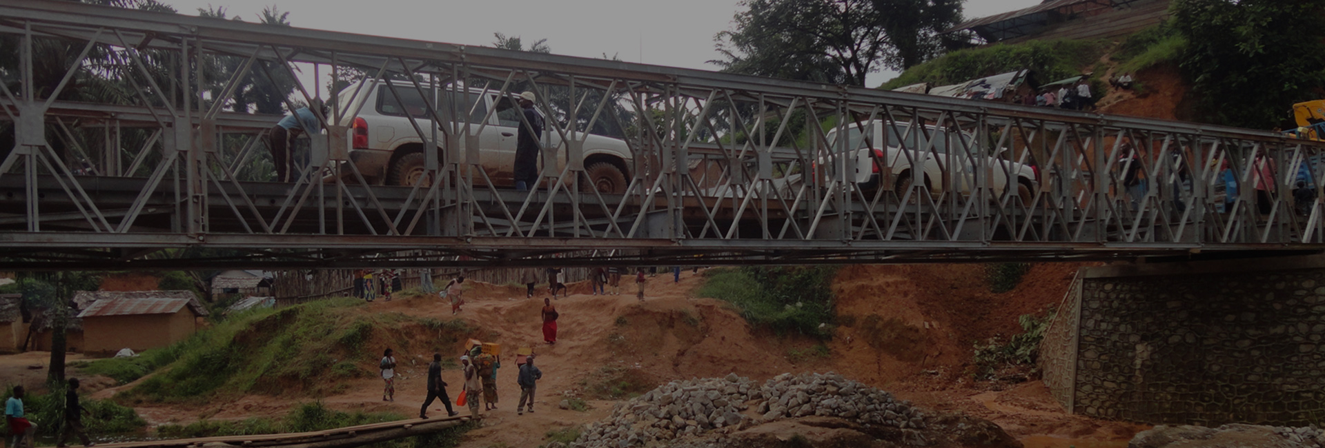 Programas de Desarrollo de Puentes e Infraestructura