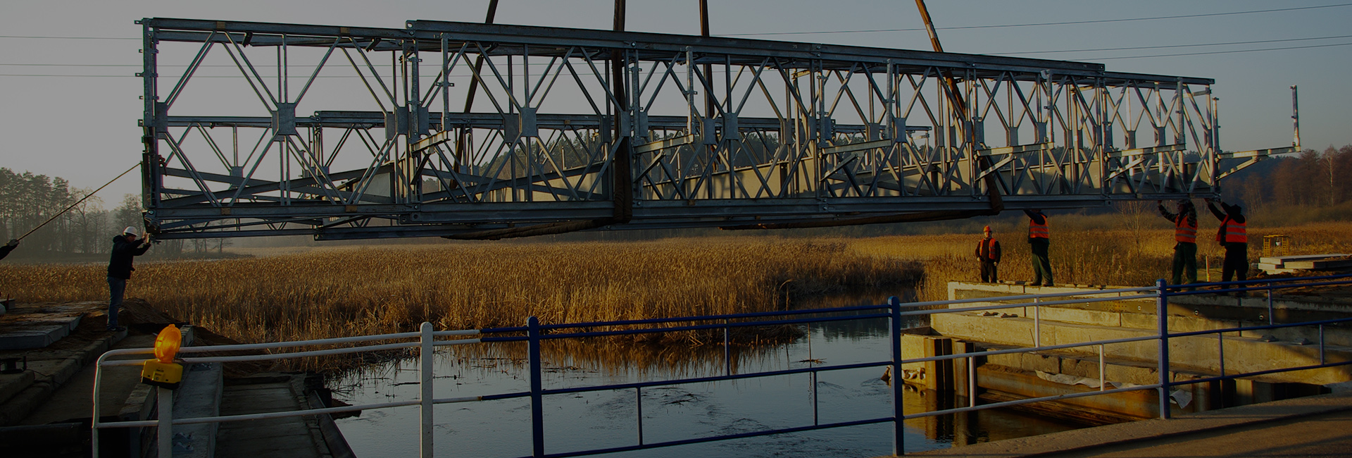 Cantilevered Prefabricated Modular Bridge Installation