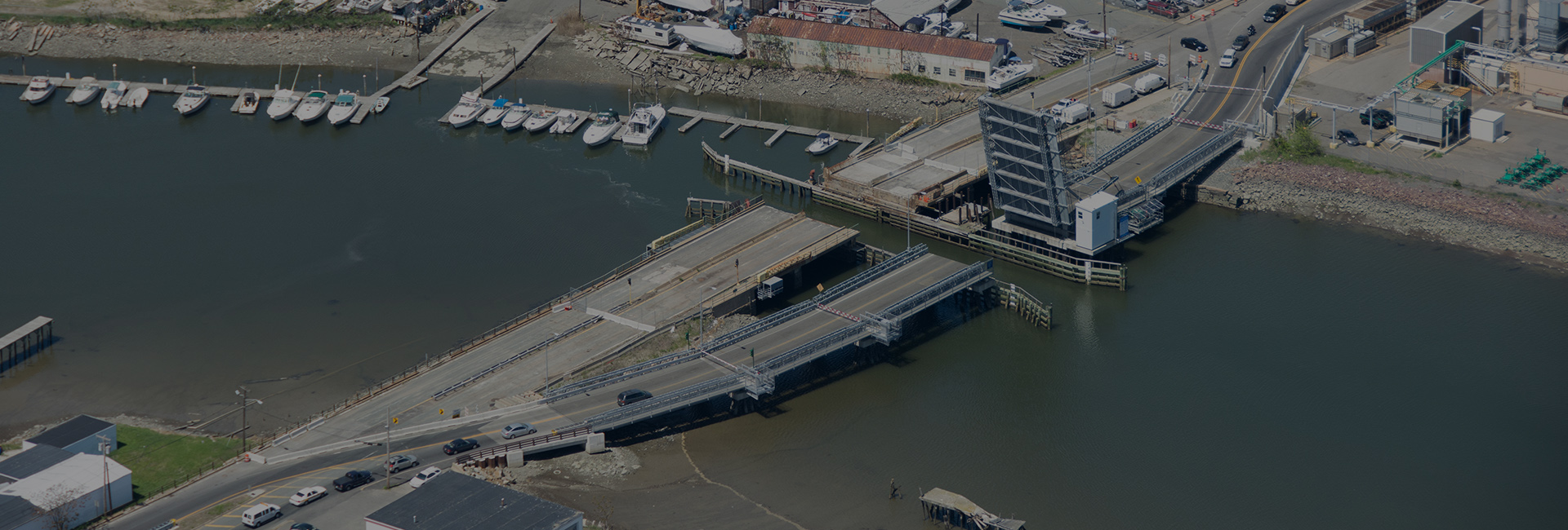 Puente prefabricado basculante móvil