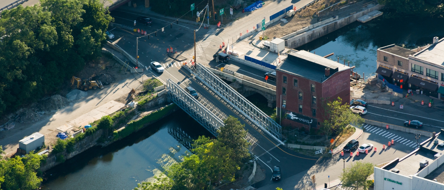 Acrow’s Modular Steel Bridging Accommodates Heavy Traffic in Boston Suburb of Medford During Major Renovation