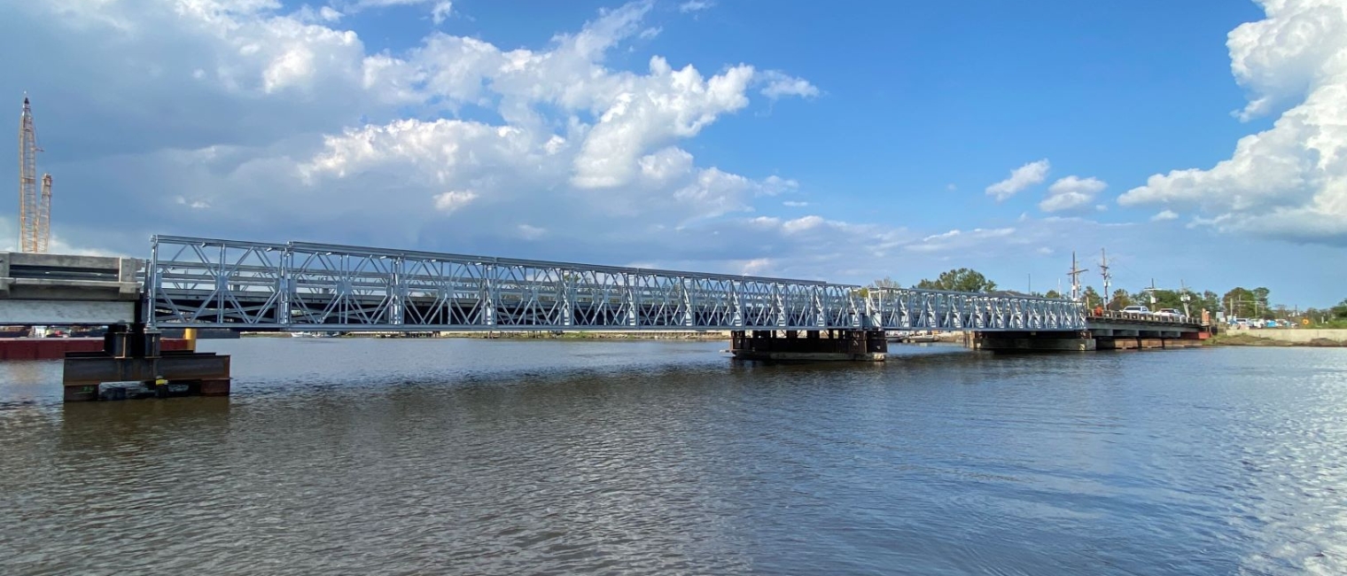 Rapid modular steel bridge installation to replace a damaged bridge in Jefferson Parish