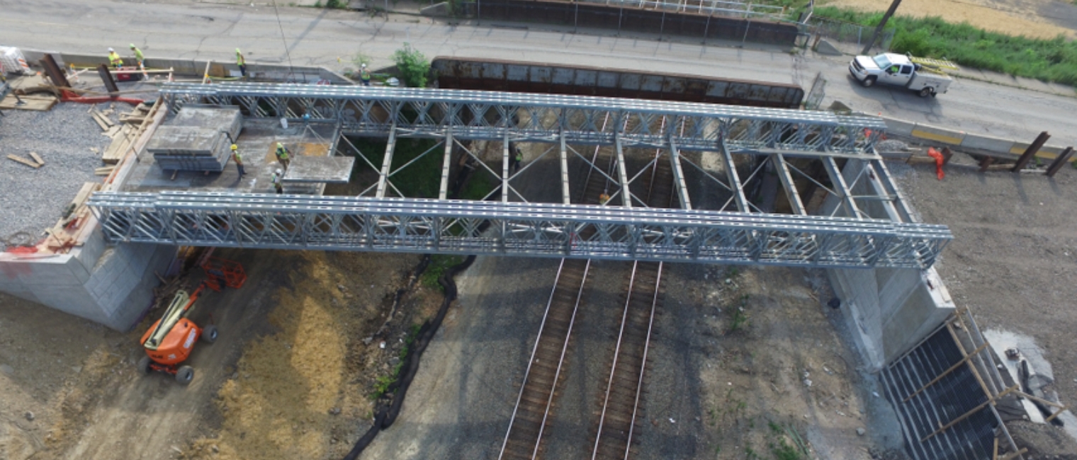 Temporary modular steel bridge accommodates vehicles and pedestrians in Allegheny County