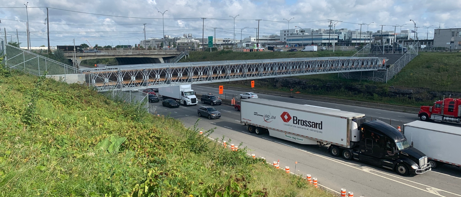 Acrow bridge installed to carry relocated utilities during Autoroute 520 rehabilitation